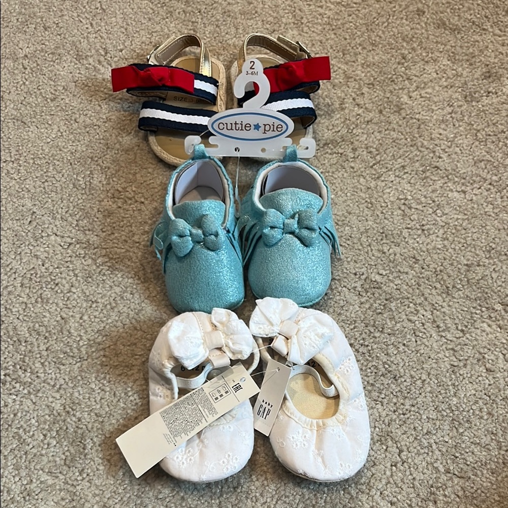 Kids Shoes Set 3-6 months - Red, Blue, White